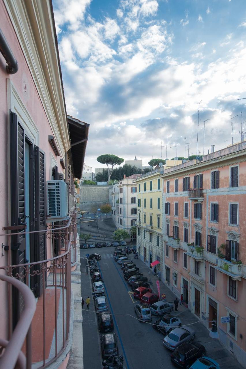 Spartacus Inn Apartment Rome Exterior photo